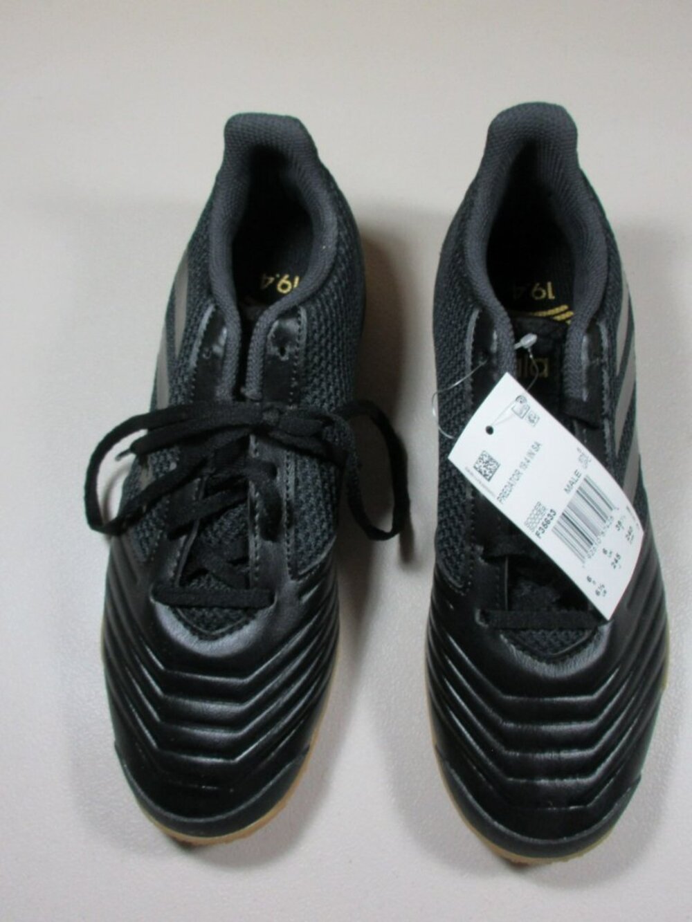adidas mens black Predator 19.4 Sala f35633 soccer shoes 6.5 M NWOB